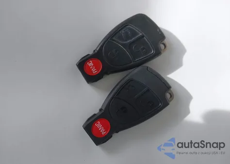 2004 Mercedes-Benz Sl 600 z USA, uszkodzony, nr VIN WDBSK76F74F086075